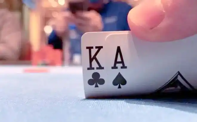 德州扑克十大制胜诀窍_GG德州扑克比赛攻略_德州扑克必胜策略