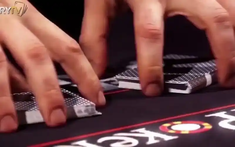 The Big Game高额常规桌第二季_GG德州扑克高额赛事_Tony G与Barbero对决分析