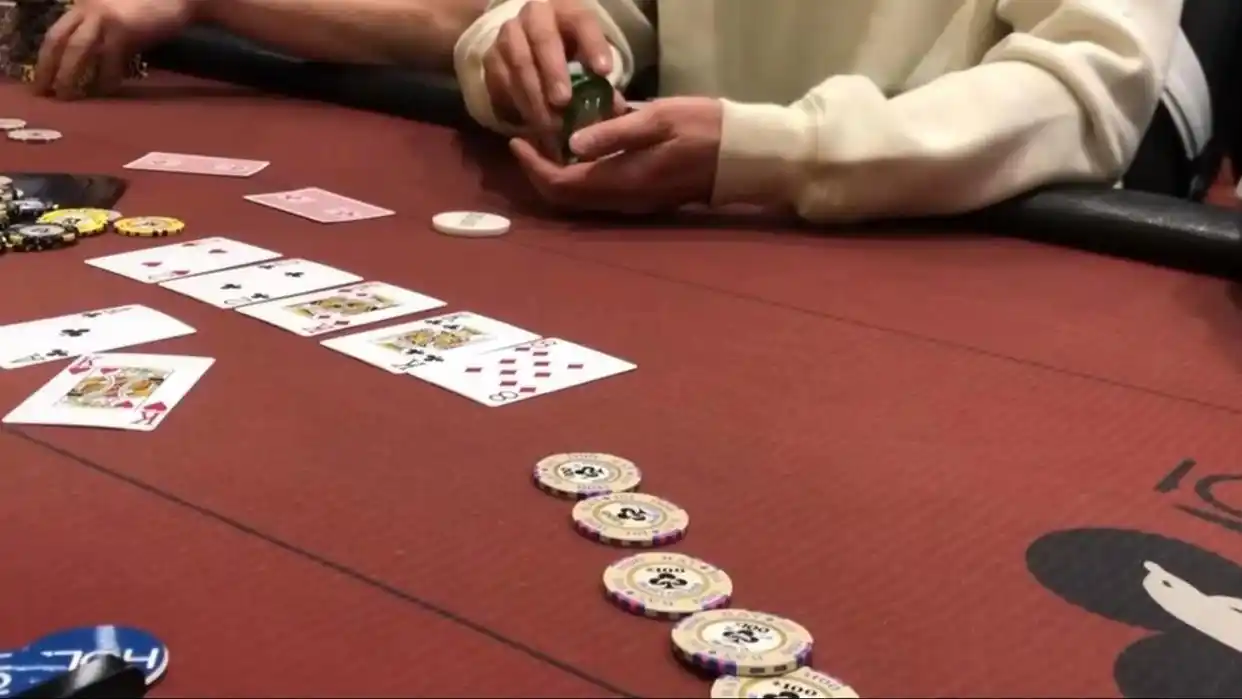 The Big Game高额常规桌第二季_GG德州扑克高额赛事_Tony G与Barbero对决分析